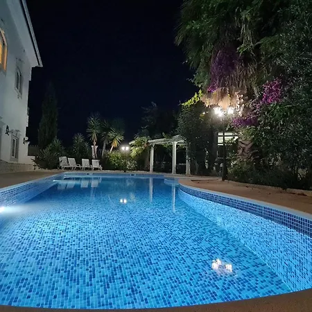 Villa Silver Coast Village Maceira (Leiria)