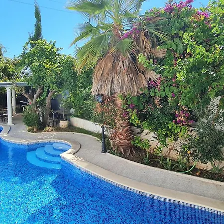 Silver Coast Village Villa