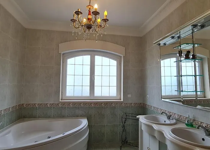 Silver Coast Village Maceira