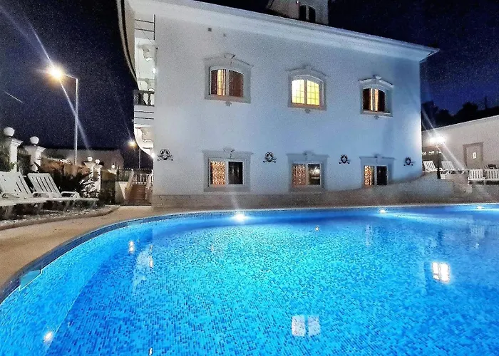 Silver Coast Village Villa Maceira